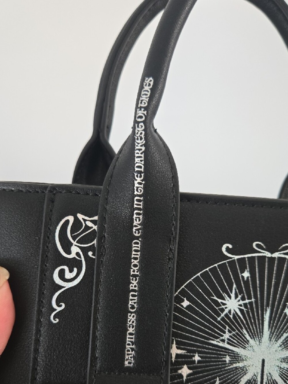 Fred Segal x Harry Potter Colab Lumos Black Women's Handbag with Wand Accent - Picture 4 of 5